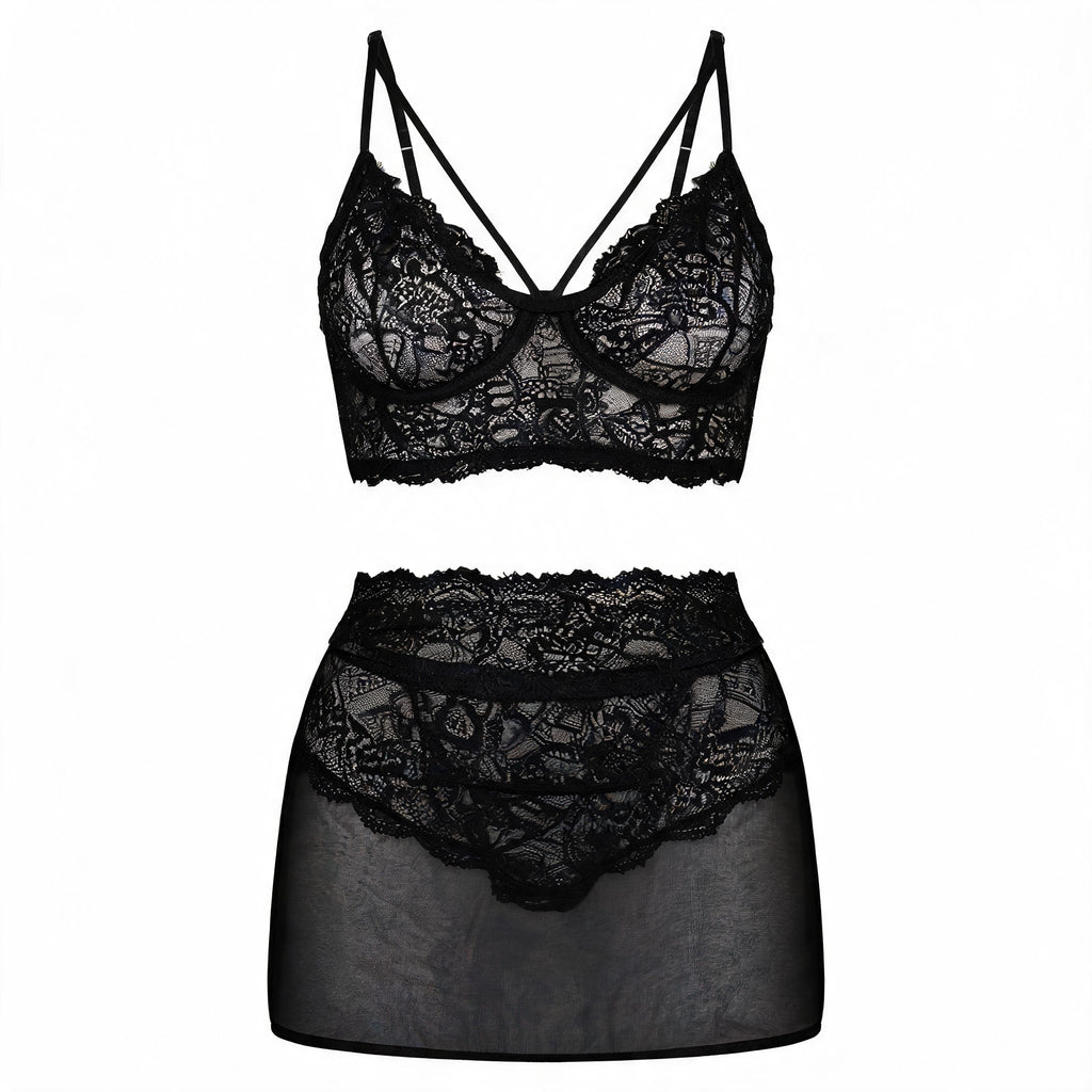 Conjunto em Tule e Renda com Sainha Trançada